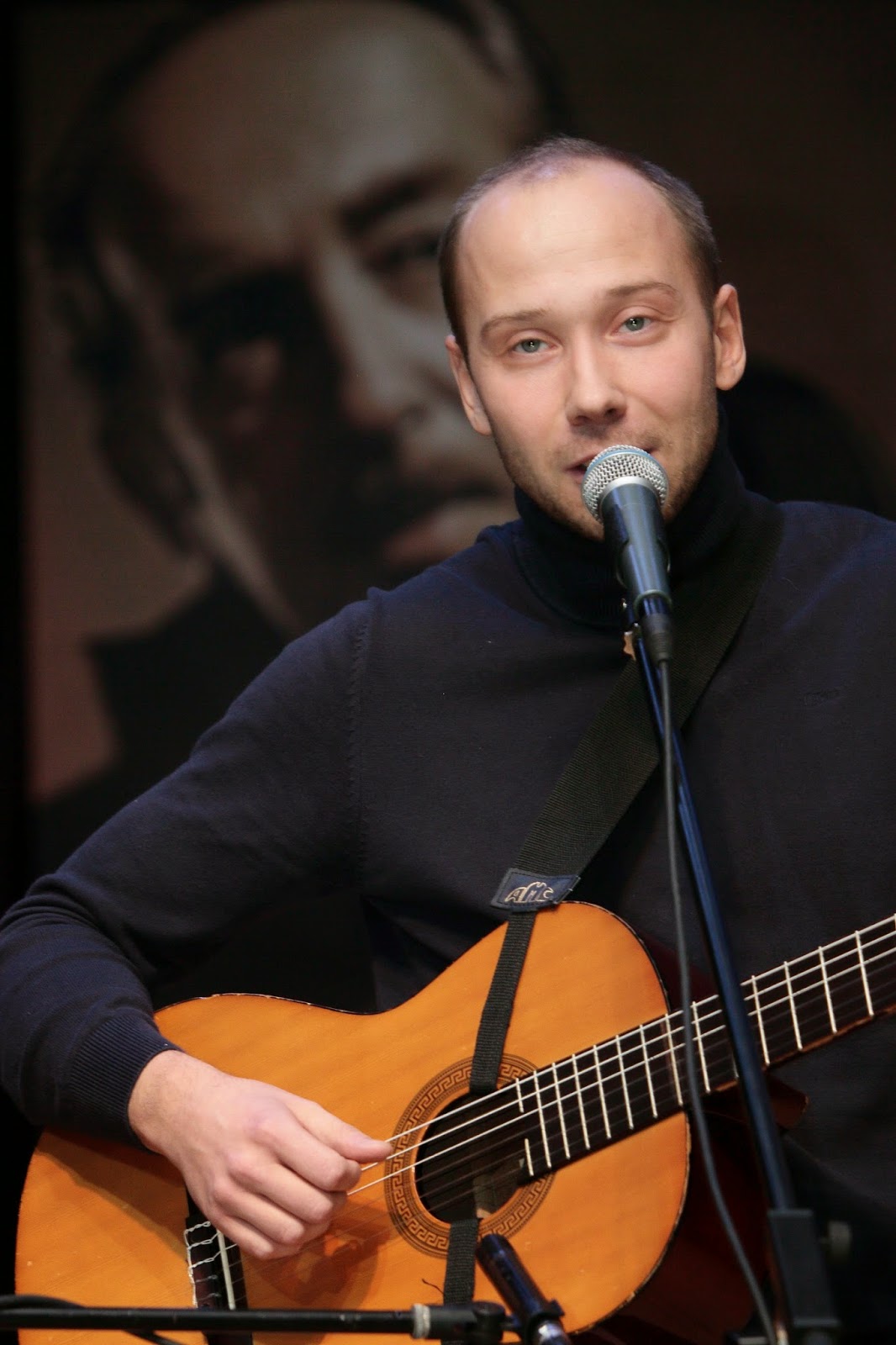 Павел Галич универ